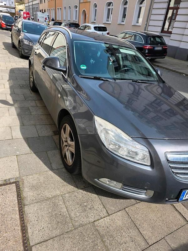Gebraucht Opel Insignia 115 PS (84 kW) 2009 Grau Kombi