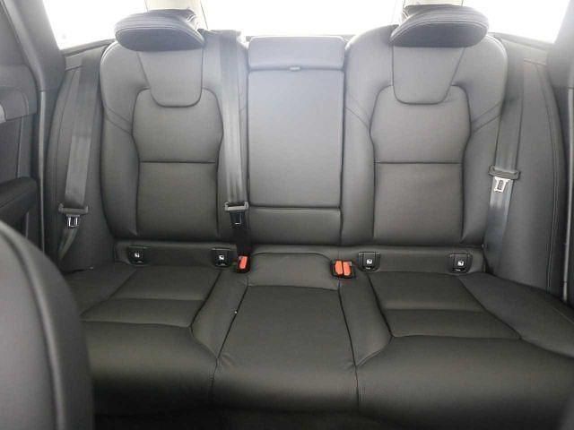 Gebraucht Volvo V90 Plus 349 PS (256 kW) 2025 Denim blue metallic Kombi