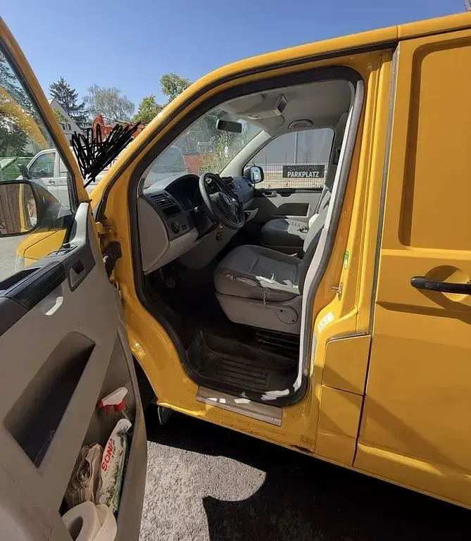 Gebraucht VW T5 84 PS (61 kW) 2012 Gelb Van