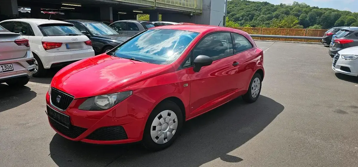 Gebraucht Seat Ibiza 60 PS (44 kW) 2011 Rot Kleinwagen