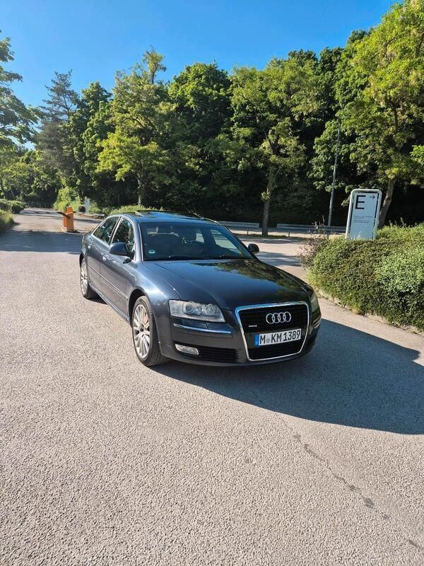 Blau Gebraucht 2007 Audi A8 Limousine | 11.999 € - Bild 1/4