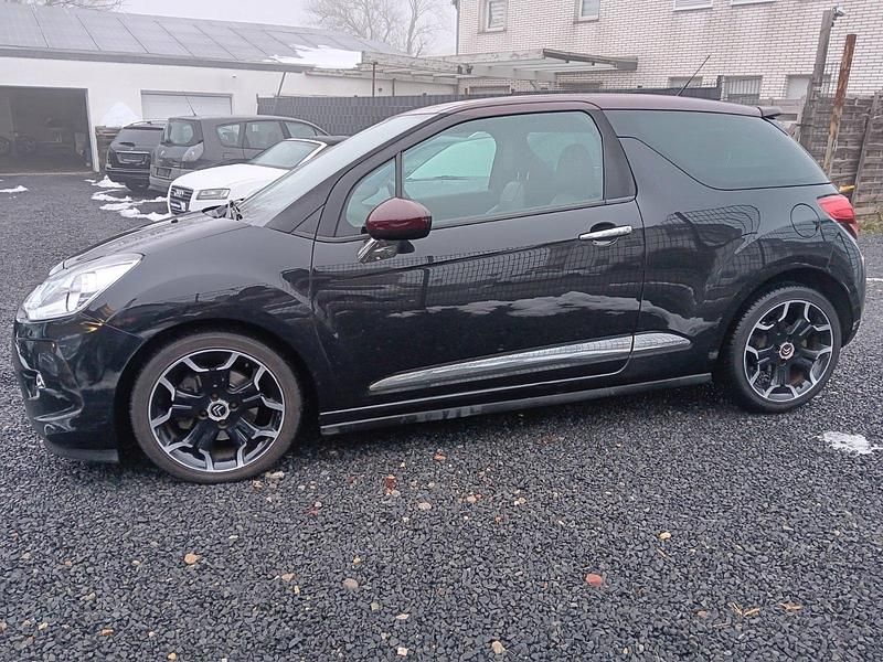 Gebraucht Citroën DS3 Sport Chic 156 PS (114 kW) 2011 Schwarz Kleinwagen