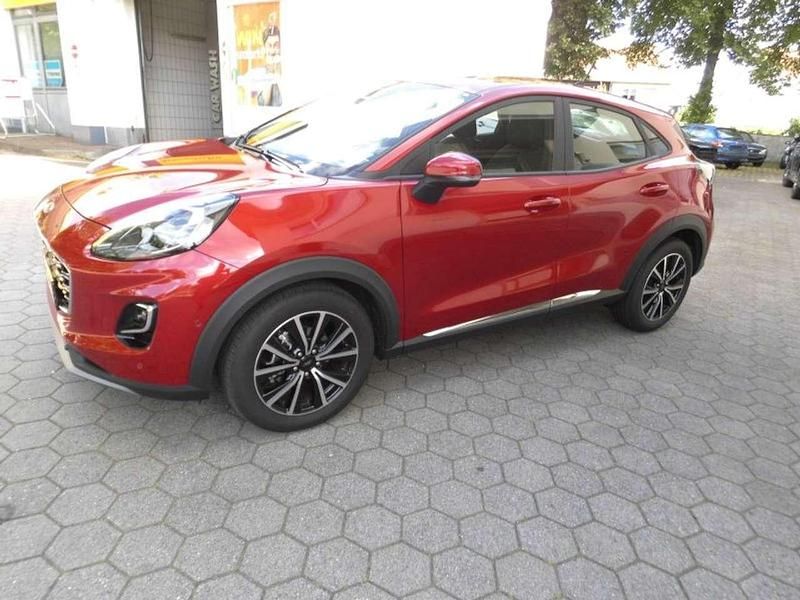 Gebraucht Ford Puma Titanium 125 PS (91 kW) 2024 Funtastic red Limousine