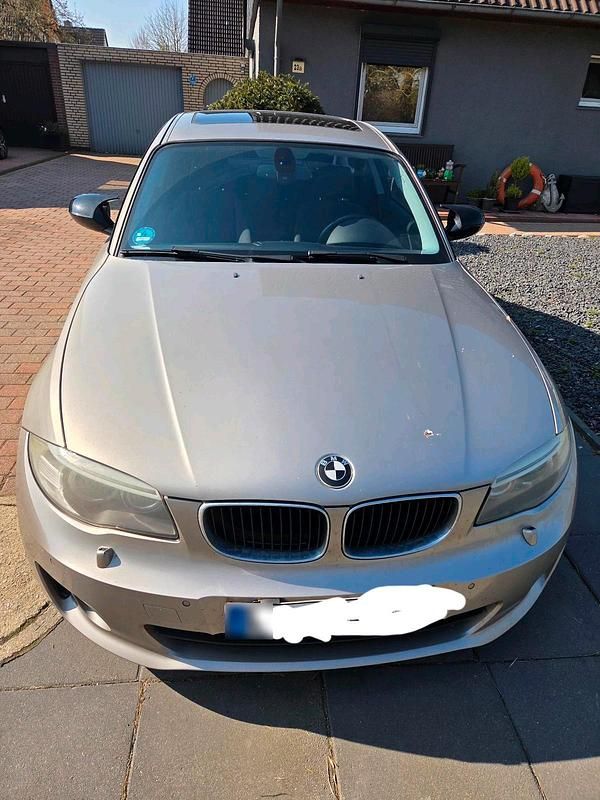 Gebraucht BMW 118 Coupé 143 PS (105 kW) 2011 Grau Coupé