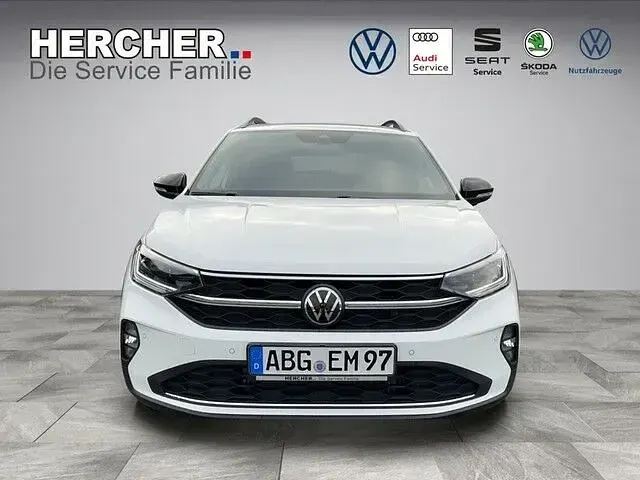 Gebraucht VW Taigo Move 110 PS (80 kW) 2023 Weiss SUV