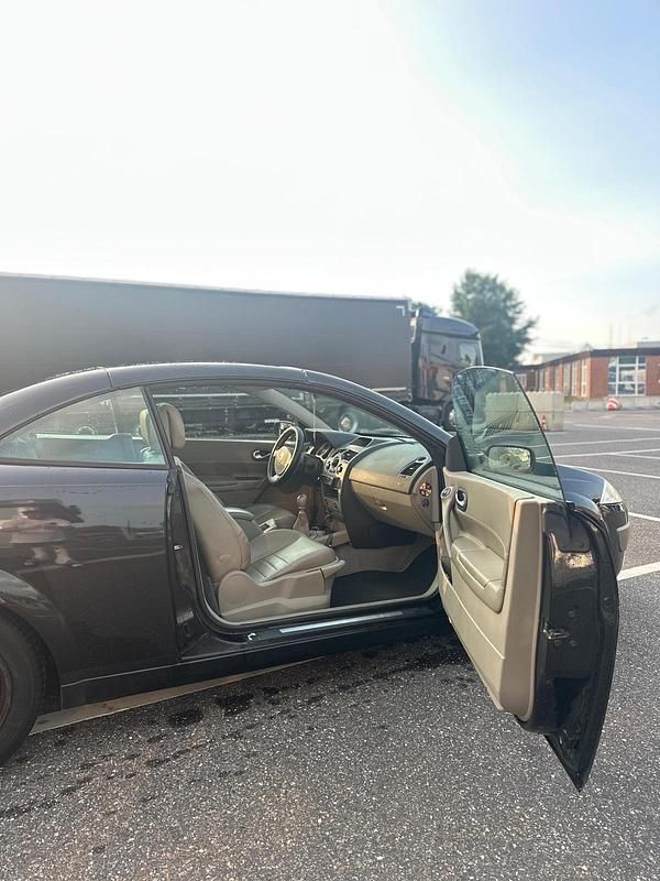 Gebraucht Renault Mégane Cabriolet 135 PS (99 kW) 2004 Schwarz Cabrio