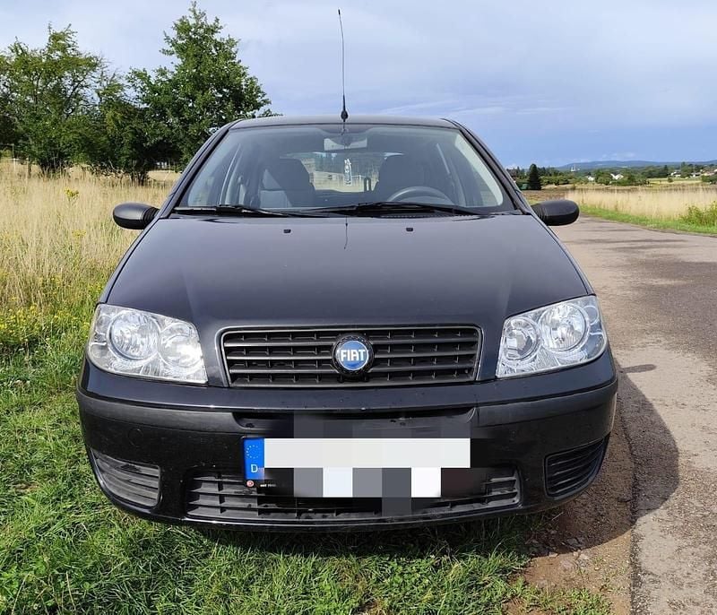 Schwarz Gebraucht 2006 Fiat Punto Kleinwagen | 1.650 € (Fairer Preis) - Bild 1/4