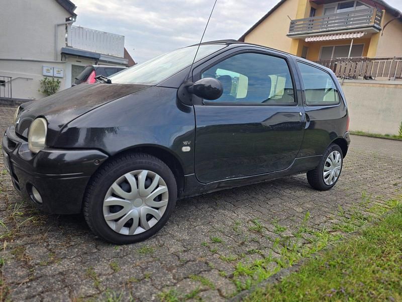 Schwarz Gebraucht 2002 Renault Twingo Kleinwagen | 700 € - Bild 1/4