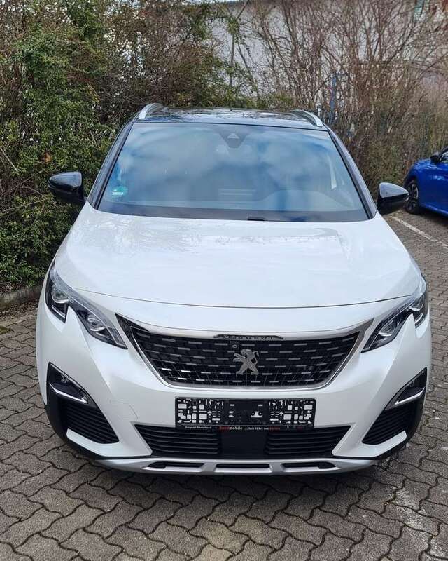 Weiß Gebraucht 2018 Peugeot 3008 GT-line SUV | 17.800 € (Superpreis) - Bild 1/4