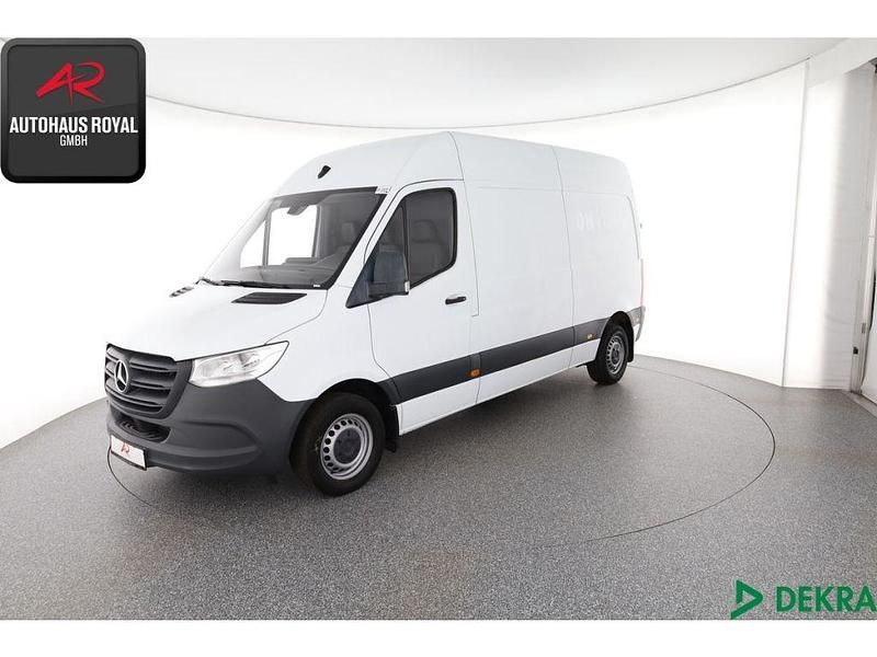 Weiss Gebraucht 2021 Mercedes Sprinter Van | 29.879 € (Superpreis) - Bild 1/4