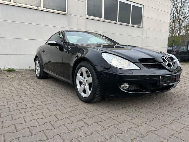 Schwarz Gebraucht 2006 Mercedes SLK280 Cabrio | 7.950 € (Fairer Preis) - Bild 1/4