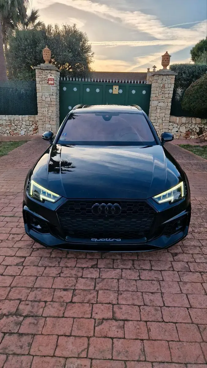 Usata Audi RS4 450 CV (330 kW) 2019 Nero Station wagon