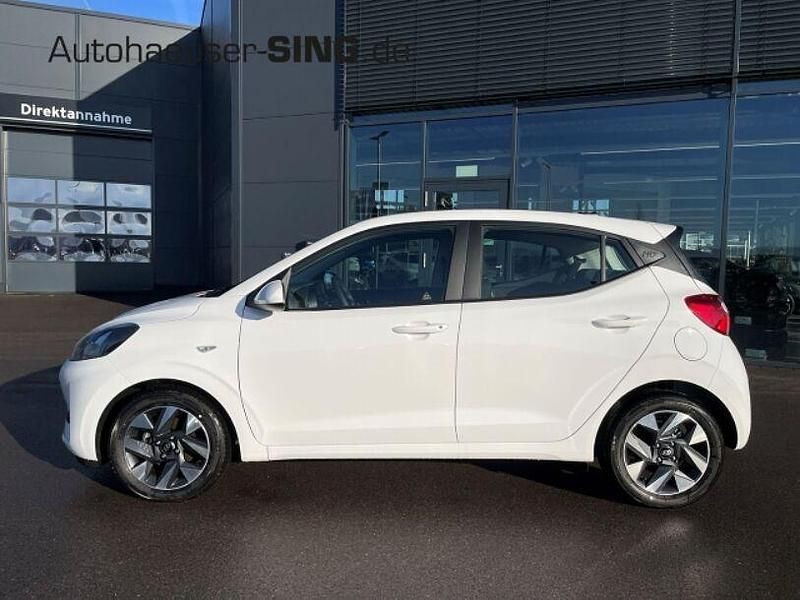 Neu Hyundai i10 79 PS (58 kW) 2025 Atlas white Kleinwagen