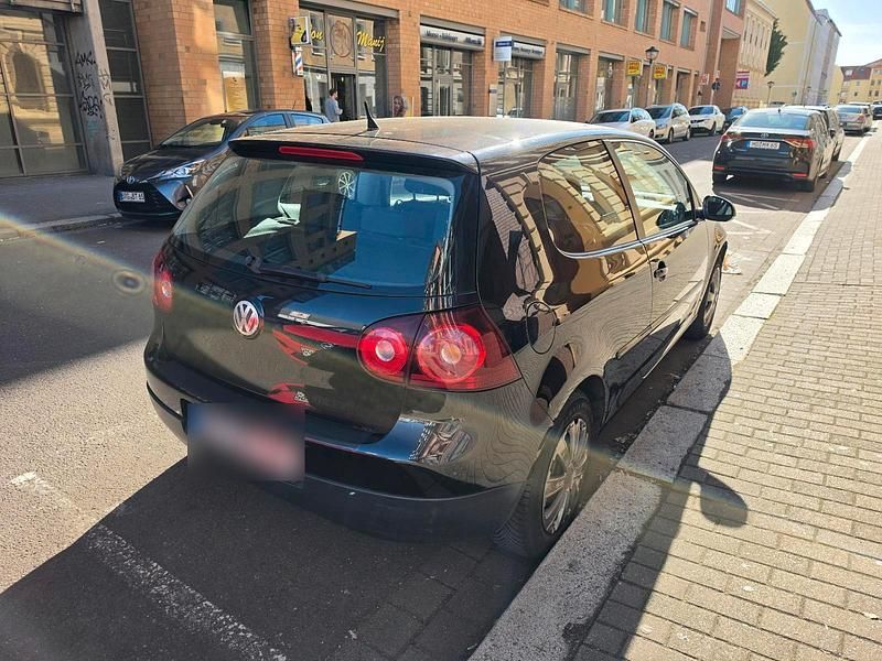 Gebraucht VW Golf 83 PS (61 kW) 2005 Schwarz Coupé