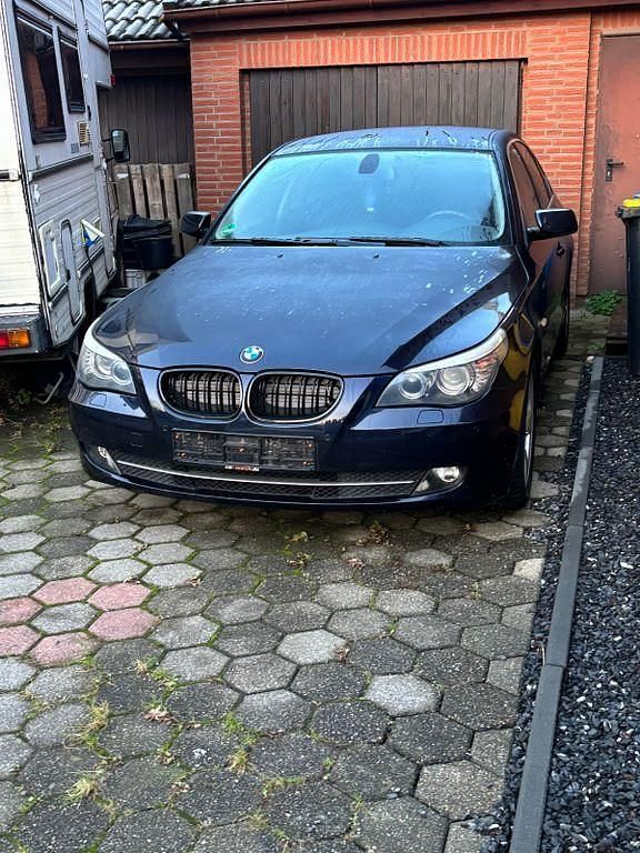 Blau Gebraucht 2007 BMW 523 Limousine | 9.200 € (Etwas zu teuer) - Bild 1/2
