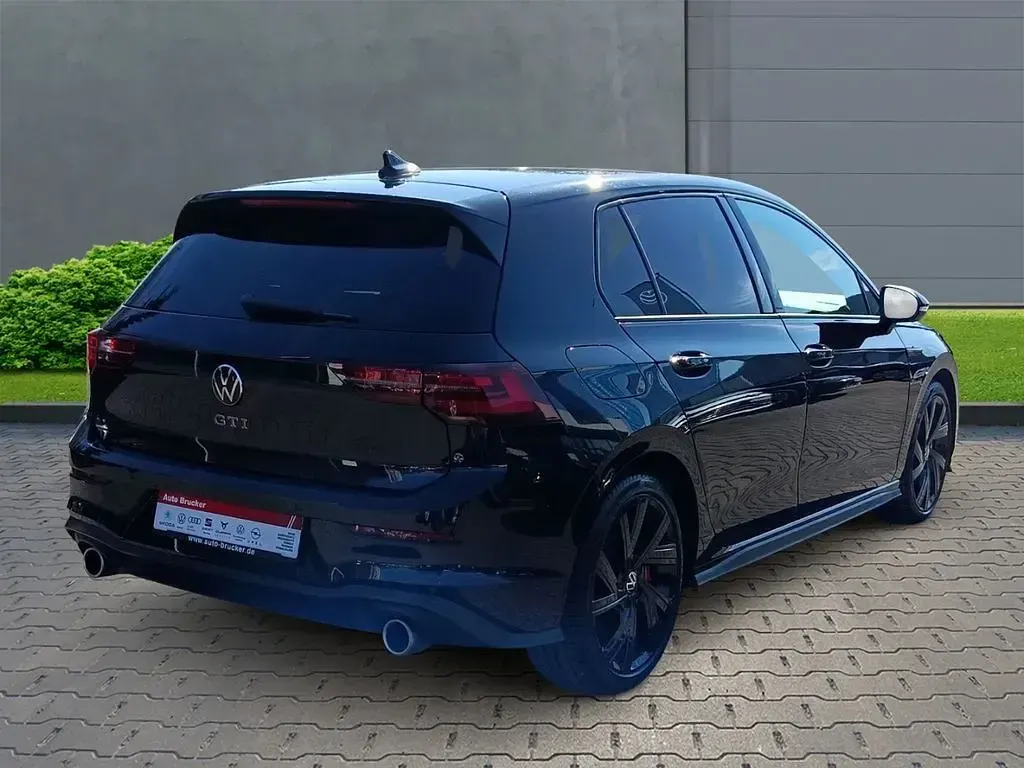 Gebraucht VW Golf VIII GTI 245 PS (180 kW) 2023 Schwarz Limousine