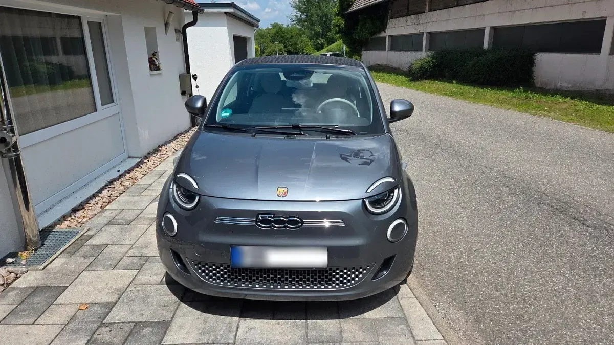 Gebraucht Fiat 500e La Prima 86 kW (118 PS) 2022 Grau Cabrio