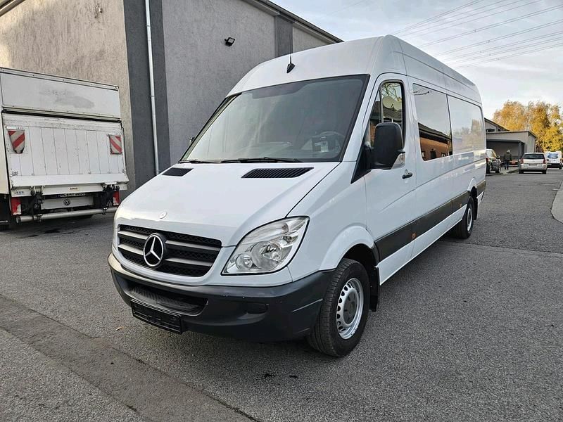 Weiß Gebraucht 2010 Mercedes 316 Van | 10.700 € (Guter Preis) - Bild 1/4