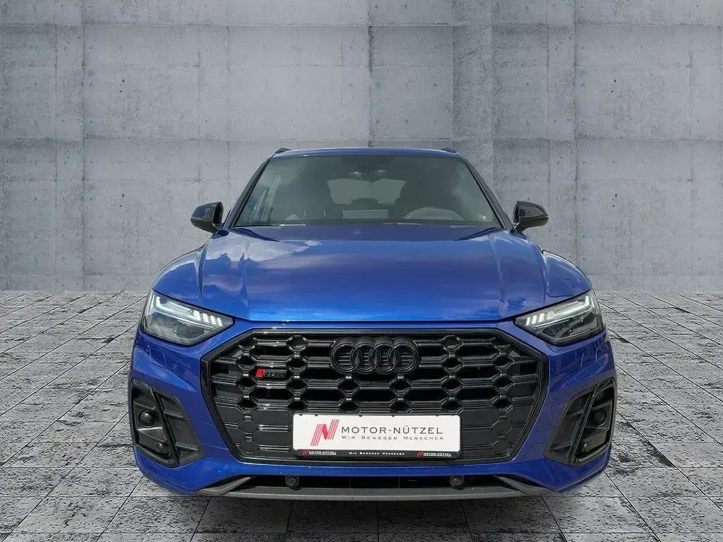 Gebraucht Audi SQ5 Ambiente 341 PS (250 kW) 2023 Individuallackierungen audi exclusive SUV