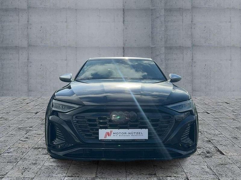 Gebraucht Audi Q8 e-tron 369 kW (503 PS) 2024 Mythosschwarz metallic SUV