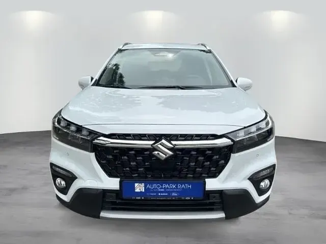 Neu Suzuki SX4 S-Cross Comfort 110 PS (80 kW) 2026 Weiß SUV