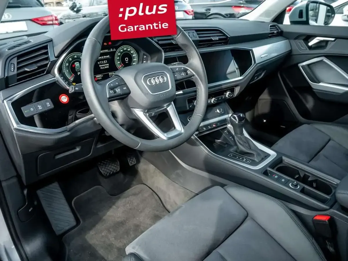 Usata Audi Q3 Ambiente 150 CV (110 kW) 2025 Argento SUV