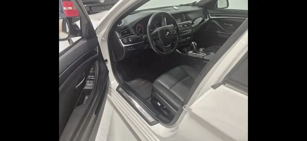 Gebraucht BMW 530 Performance 258 PS (189 kW) 2017 Weiß Kombi