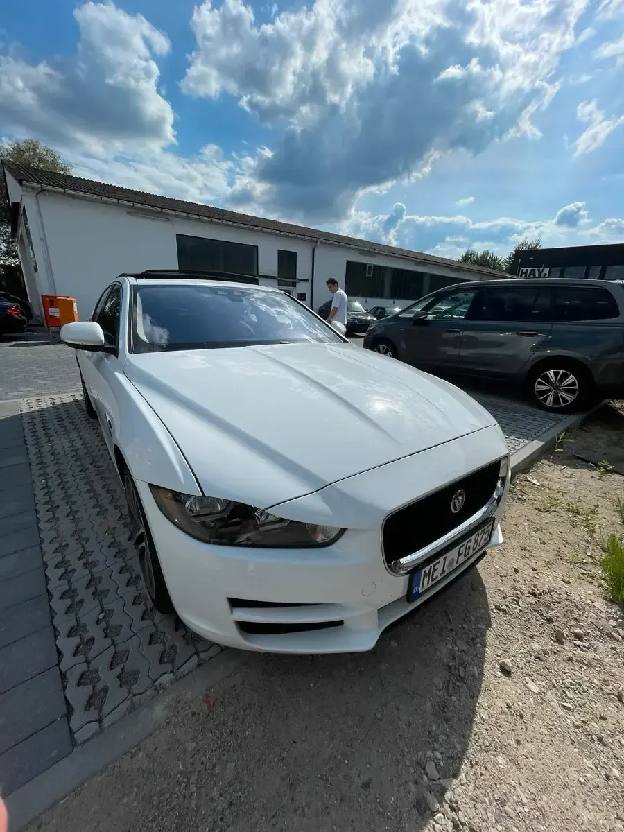 Gebraucht Jaguar XE S 340 PS (250 kW) 2016 Weiß Limousine
