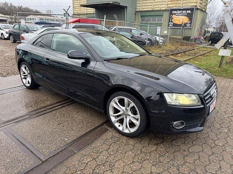 Second-hand Audi A5 Performance 179 CP (131 kW) 2011 Negru Coupe