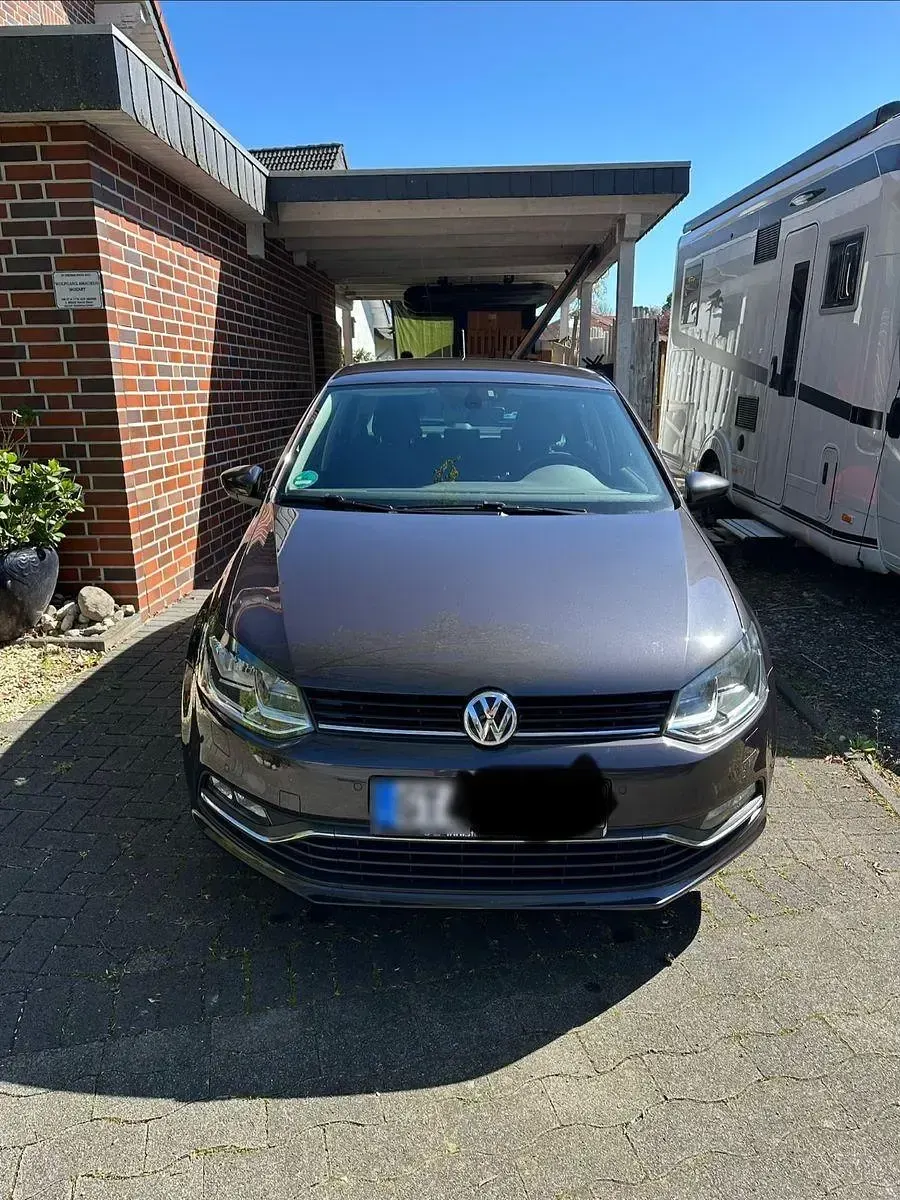 Używany VW Polo Allstar 75 KM (55 kW) 2016 Szary Hatchback