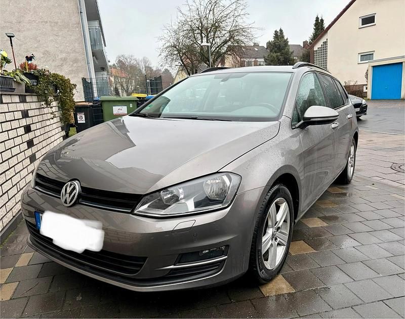 Gebraucht VW Golf VII Highline 150 PS (110 kW) 2015 Kombi