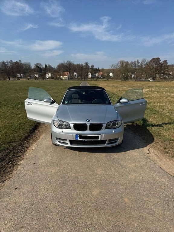 Gebraucht BMW 120 Cabriolet 177 PS (130 kW) 2009 Silber Cabrio