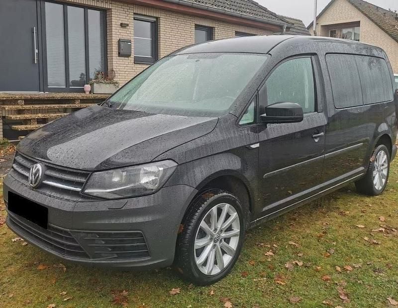 Gebraucht VW Caddy Maxi Basis 102 PS (75 kW) 2017 Schwarz Van / Kleinbus