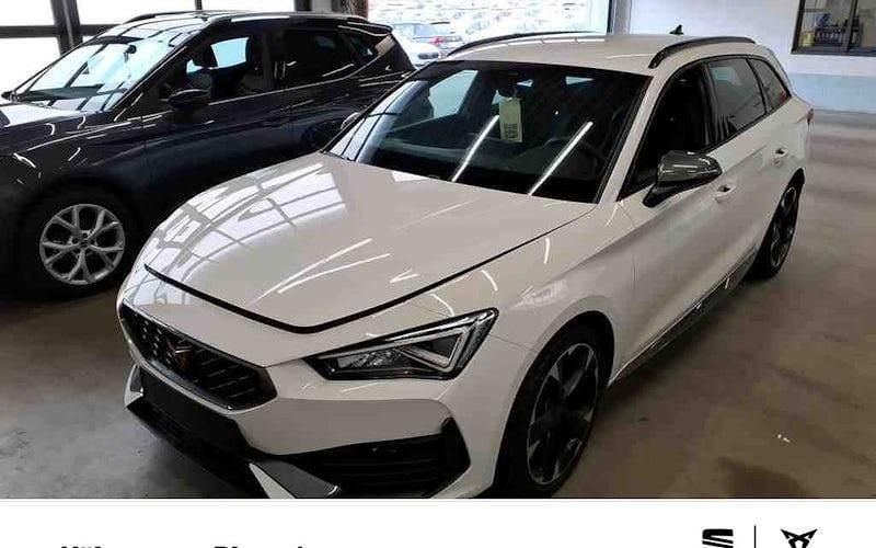 Weiß Gebraucht 2023 Cupra Leon Kombi | 30.213 € (Fairer Preis) - Bild 1/4