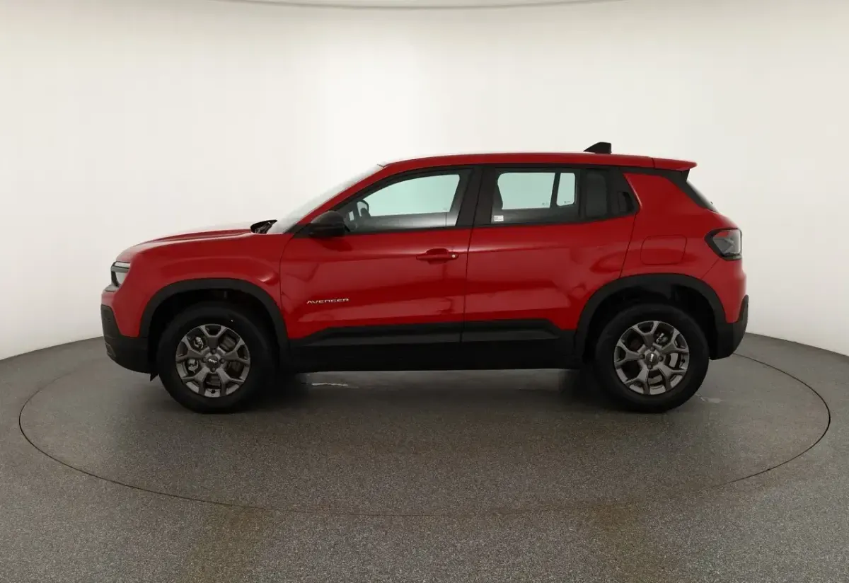 Uusi Jeep Avenger 101 HP (74 kW) 2025 Punainen Katumaasturi