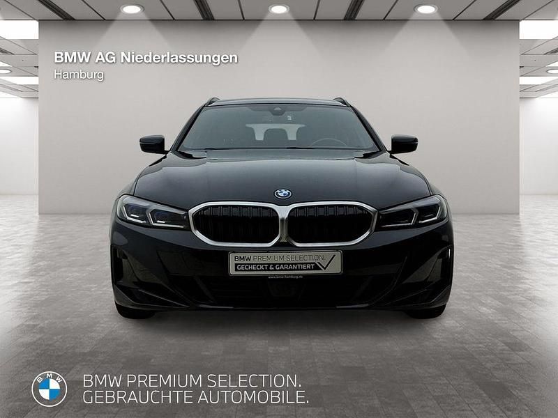 Schwarz Gebraucht 2022 BMW 320e Sport Line Kombi | 30.910 € (Etwas zu teuer) - Bild 1/4