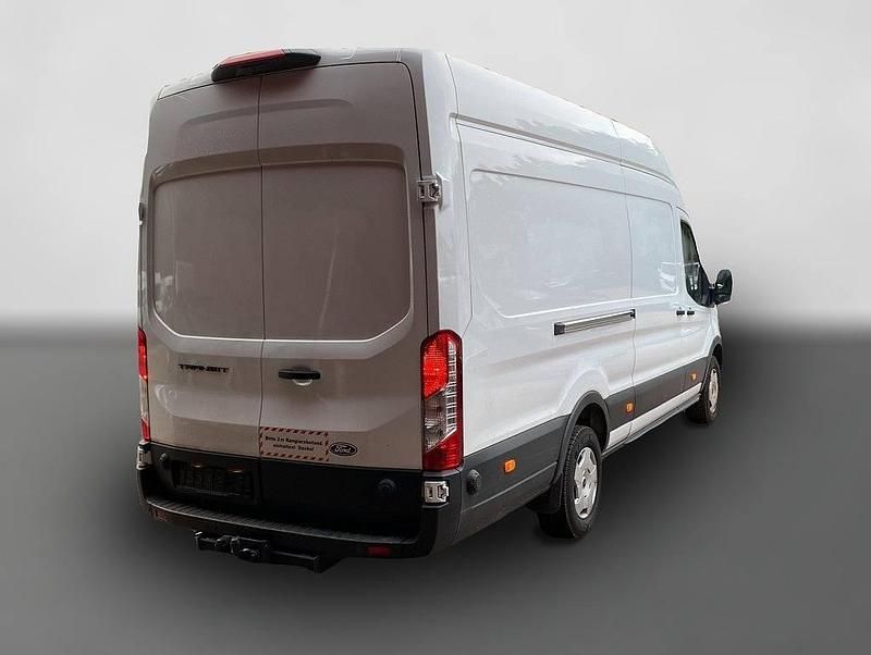 Gebraucht Ford Transit Trend 131 PS (96 kW) 2024 Weiß Van / Kleinbus