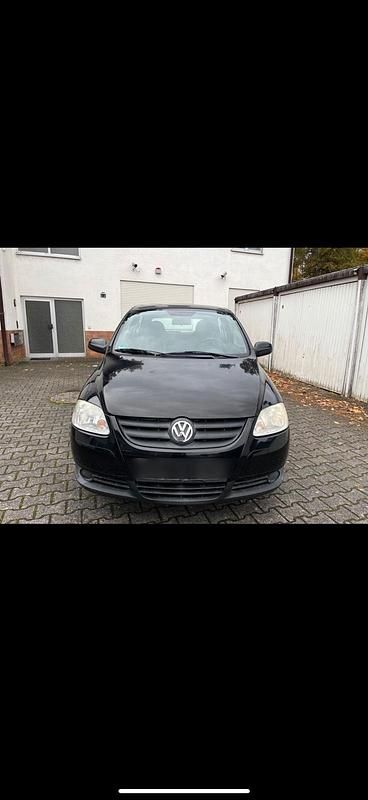 Gebraucht VW Fox 60 PS (44 kW) 2007 Schwarz Kleinwagen