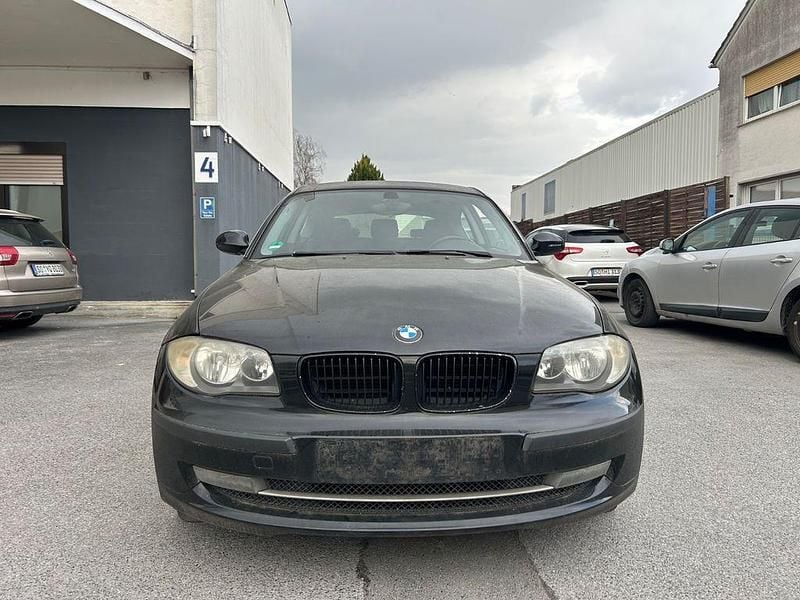 Gebraucht BMW 116 Advantage 122 PS (89 kW) 2008 Schwarz Kleinwagen