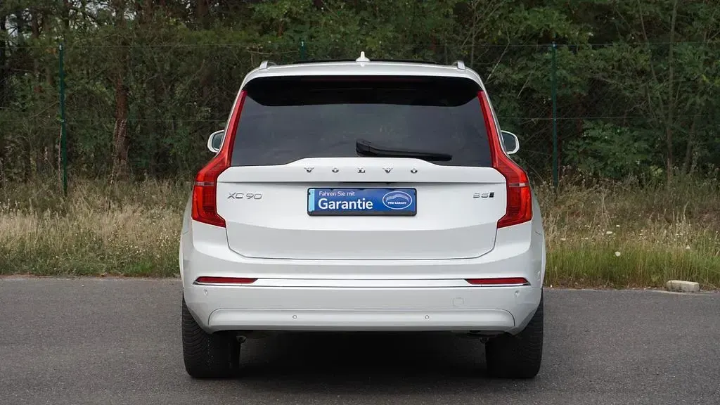 Gebraucht Volvo XC90 Plus 235 PS (172 kW) 2024 Weiß SUV