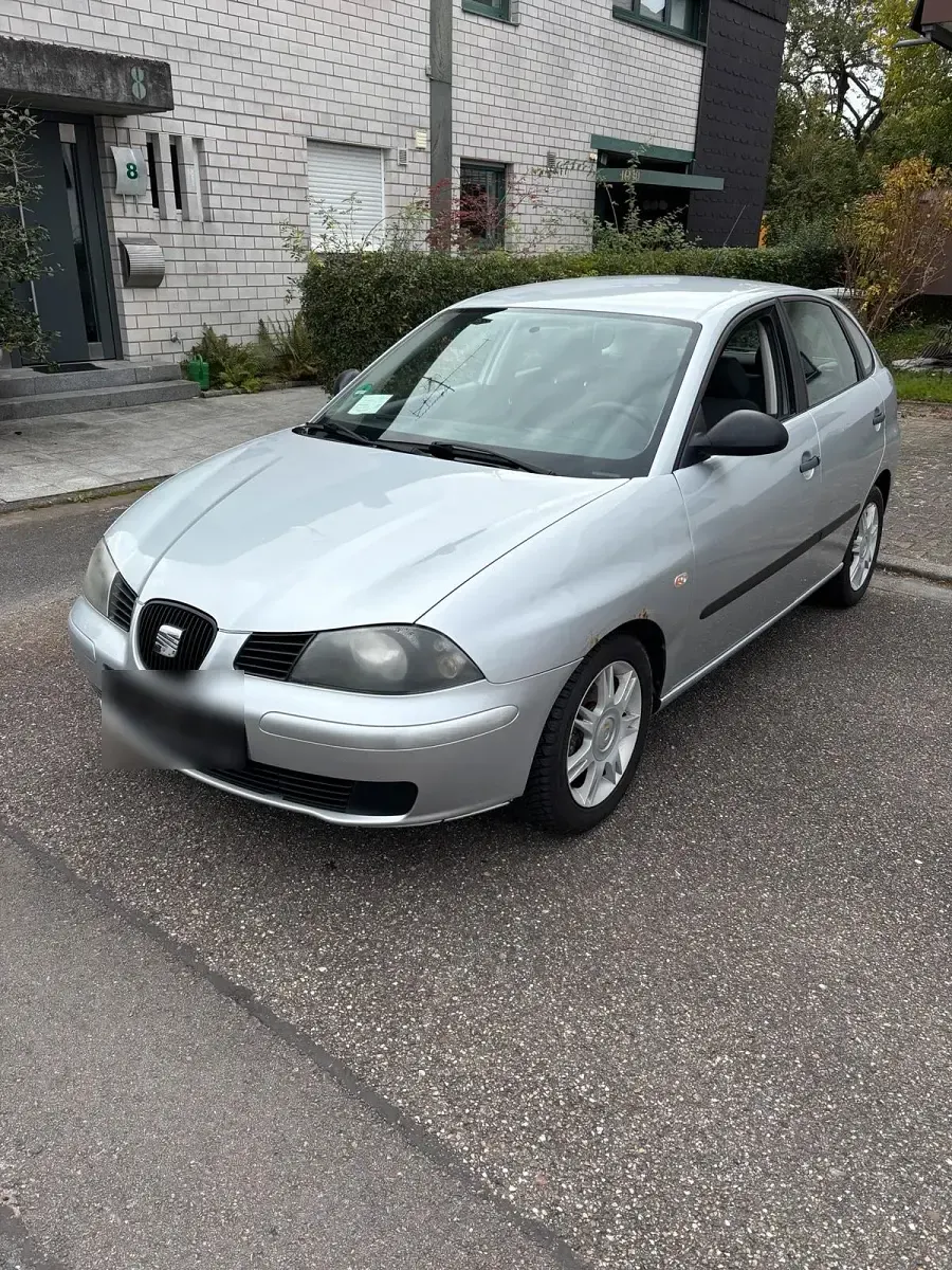 Gebraucht Seat Ibiza 75 PS (55 kW) 2004 Silber Kleinwagen