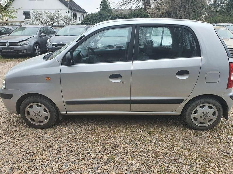 Gebraucht Hyundai Atos 63 PS (46 kW) 2006 Silber Kleinwagen