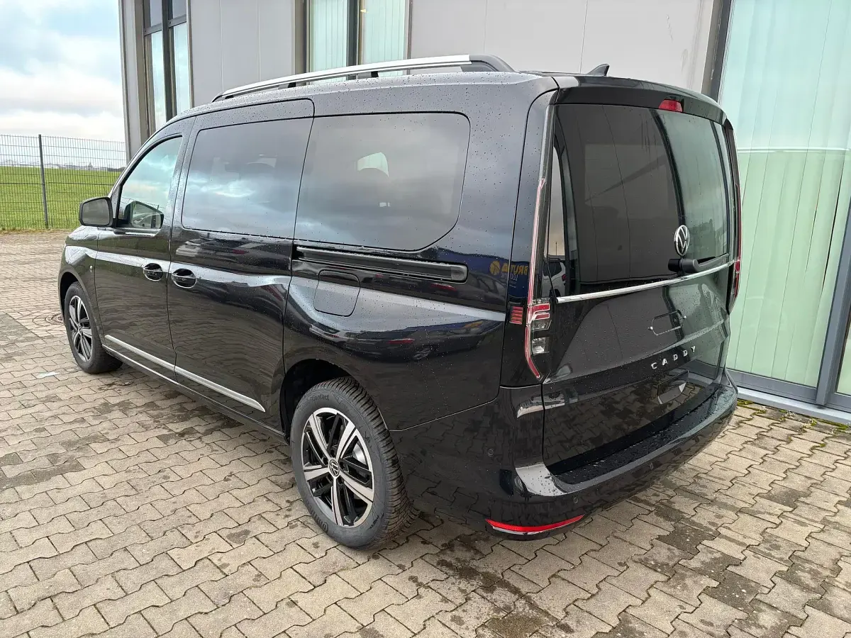 Neu VW Caddy Maxi Style 116 PS (85 kW) 2026 Perleffektlackierung deepblack Van / Kleinbus