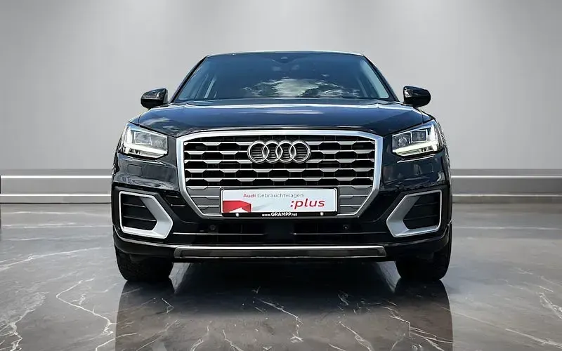 Gebraucht Audi Q2 Sport 116 PS (85 kW) 2017 Mythosschwarz metallic SUV