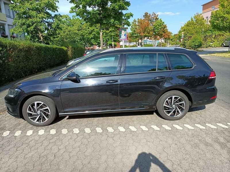 Schwarz Gebraucht 2018 VW Golf VII Join Kombi | 16.500 € (Fairer Preis) - Bild 1/4
