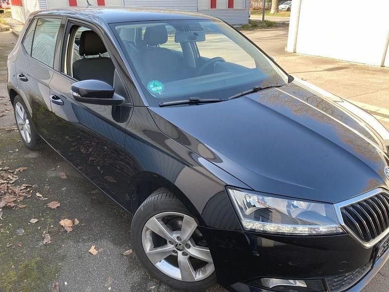 Gebraucht Skoda Fabia Soleil 60 PS (44 kW) 2019 Schwarz Kleinwagen