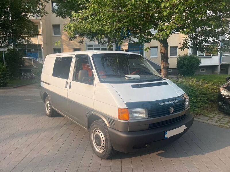 Gelb Gebraucht 1991 VW T4 Van | 4.999 € - Bild 1/4