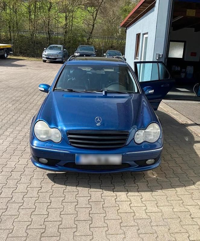 Gebraucht Mercedes C240 170 PS (125 kW) 2001 Blau Kombi