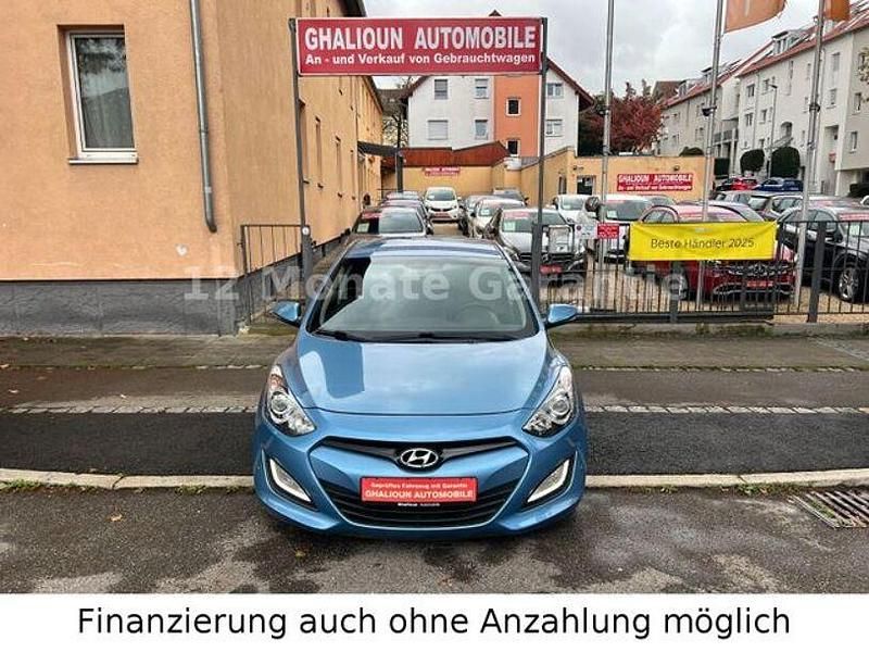 Ice blue Gebraucht 2013 Hyundai i30 Style Limousine | 11.999 € (Etwas zu teuer) - Bild 1/4