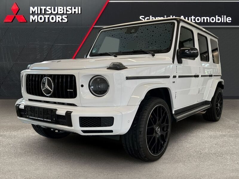 Weiß (weiss) Gebraucht 2019 Mercedes G500 AMG SUV | 106.900 € (Fairer Preis) - Bild 1/4